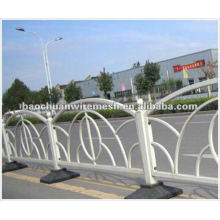 Anping Wrought Draht Mesh Zaun / Verkehr Zaun im Laden